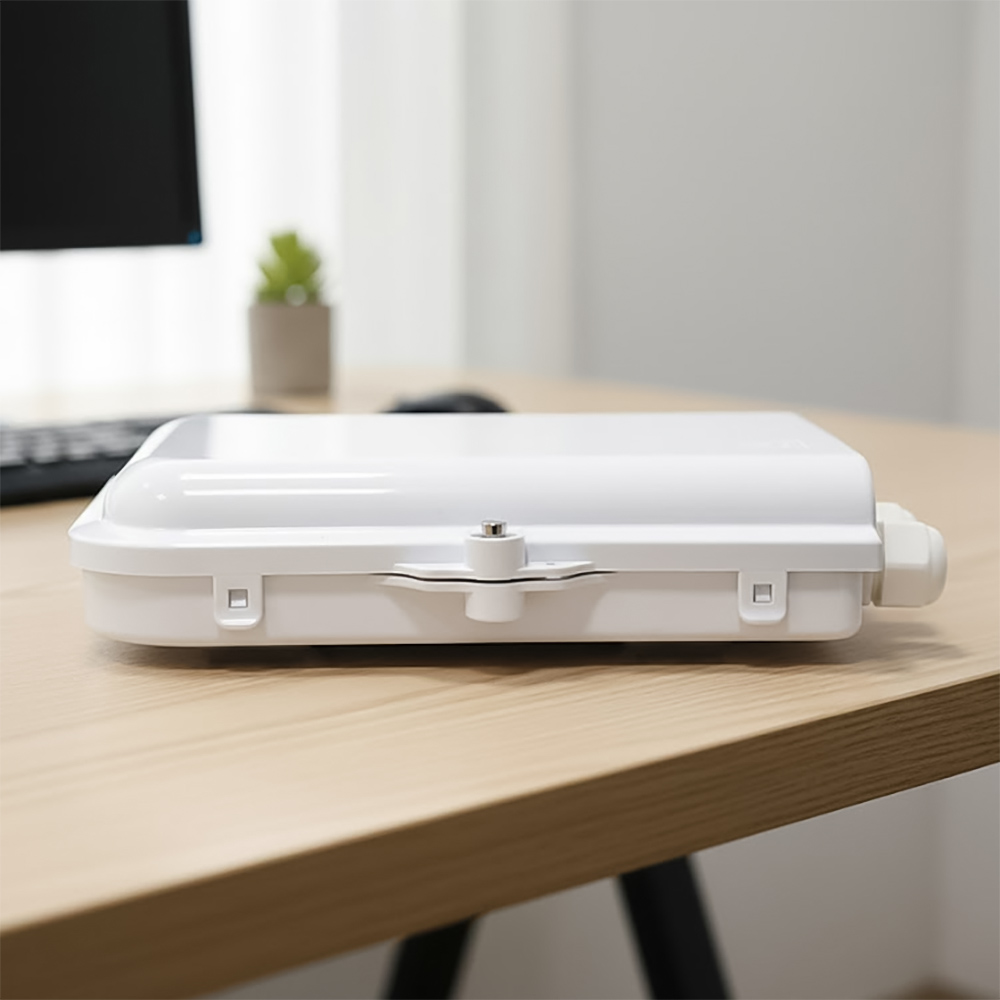 Ảnh mặt hông Hộp phối quang ODF 16FO outdoor ngoài trời (vỏ nhựa) đầy đủ phụ kiện Ảnh mặt hông Hộp phối quang ODF 16FO outdoor ngoài trời (vỏ nhựa) đầy đủ phụ kiện