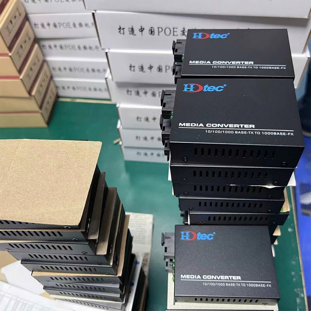 Bộ chuyển đổi quang điện HDTec 100M hoặc 1000M + 1 cổng RJ45 (4)