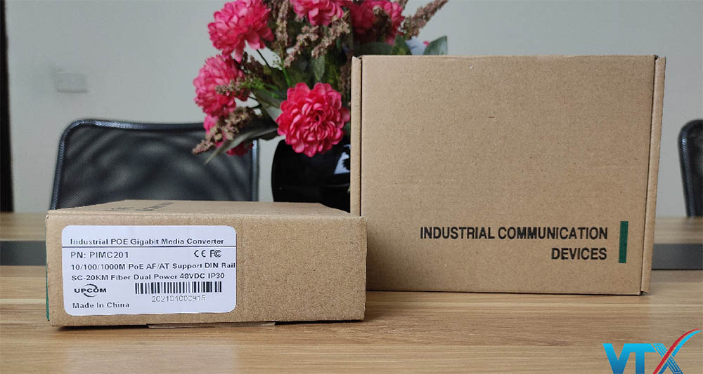 Converter PoE Công Nghiệp Upcom PIMC201