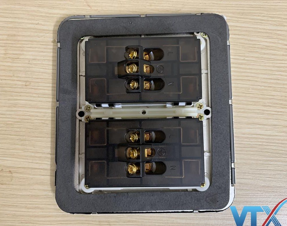 Ổ cắm âm sàn Sino Amigo SHP-M2S