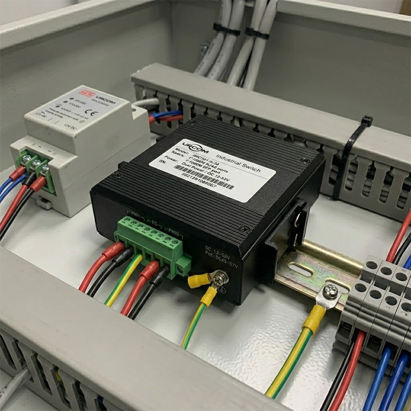 Ảnh thực tế Converter quang công nghiệp 1 cổng Upcom IMC201-S-20