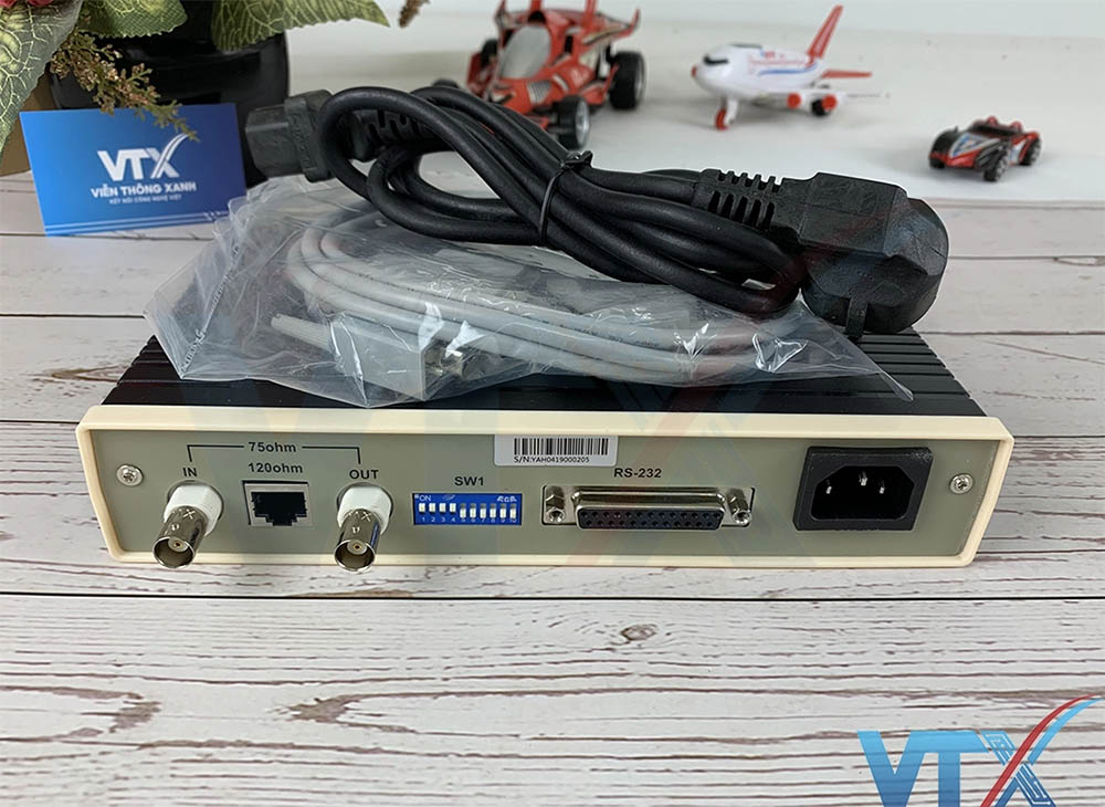 Bộ chuyển đổi RS232 sang E1 3Onedata PNE232
