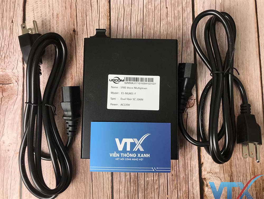Bộ chuyển đổi tín hiệu thoại sang quang Converter Upcom E1-MUX01-F..