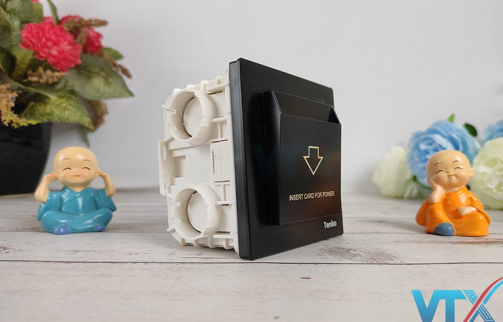 Công tắc thẻ từ cao cấp Tenko