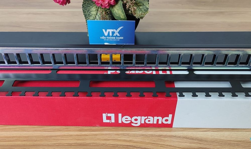Patch Panel 24 ports Legrand | PN: 632792