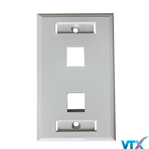 Wallplate mặt 3 cổng Legrand | PN:03412