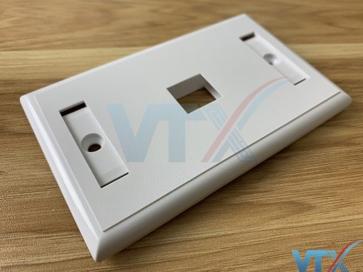 Wallplate mặt 1 cổng Legrand | PN:03410