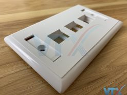 Wallplate mặt 3 cổng Legrand