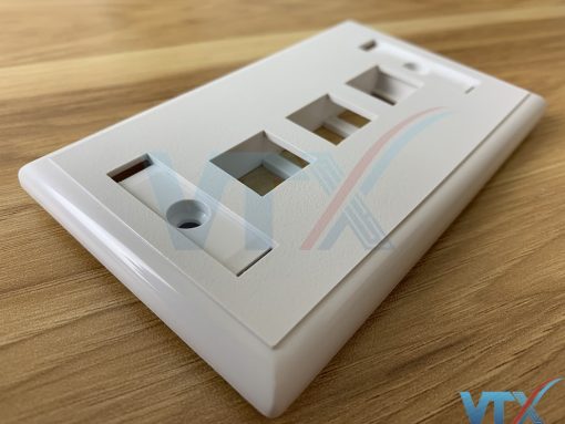 Wallplate mặt 3 cổng Legrand