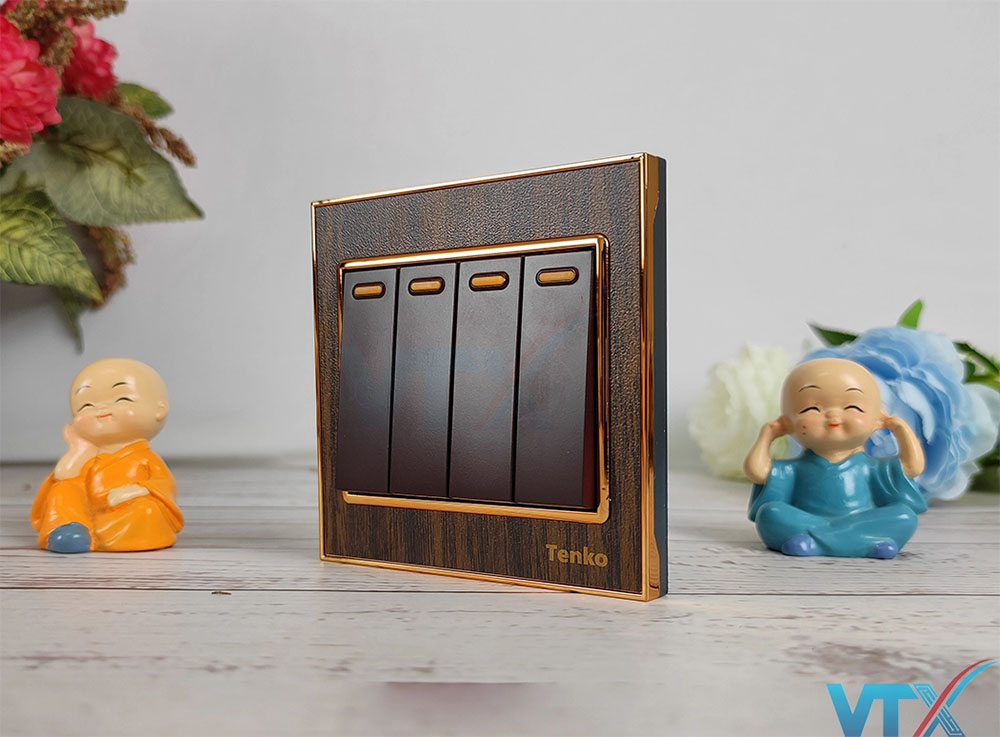 Công tắc âm tường 4 công tắc Tenko TK-F71-A-04