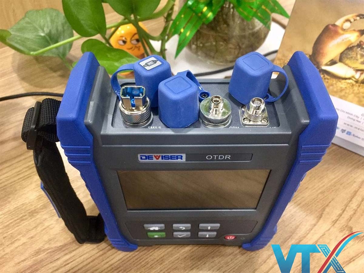 Máy đo công suất quang AE1001 Deviser