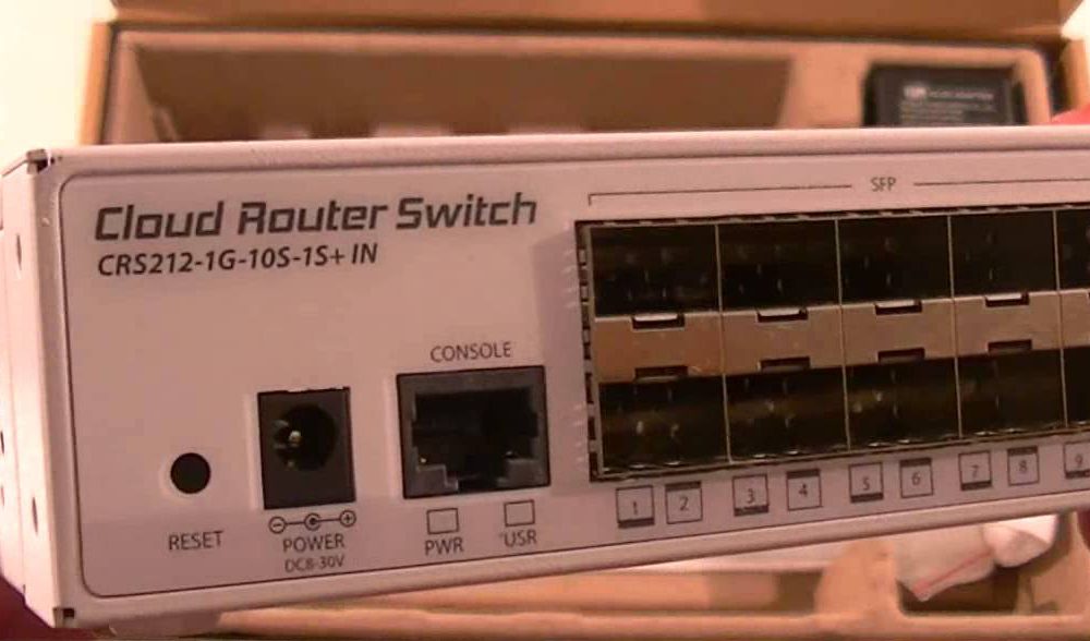 Switch chia mạng Mikrotik CRS212-1G-10S-1S+IN