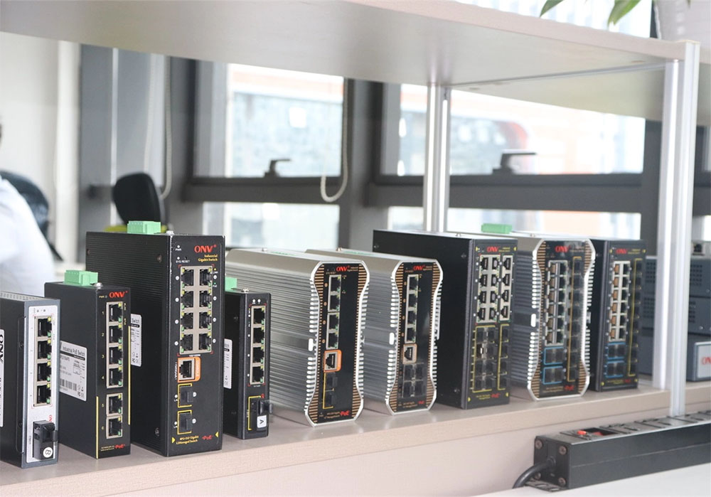 Vì sao nên sử dụng switch không quản lý