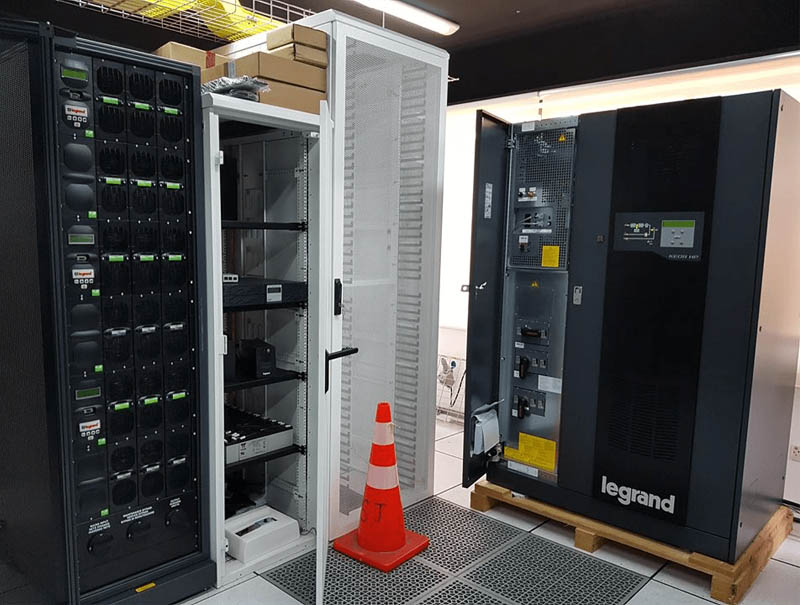 Làm thế nào để thực hiện bảo trì UPS_2