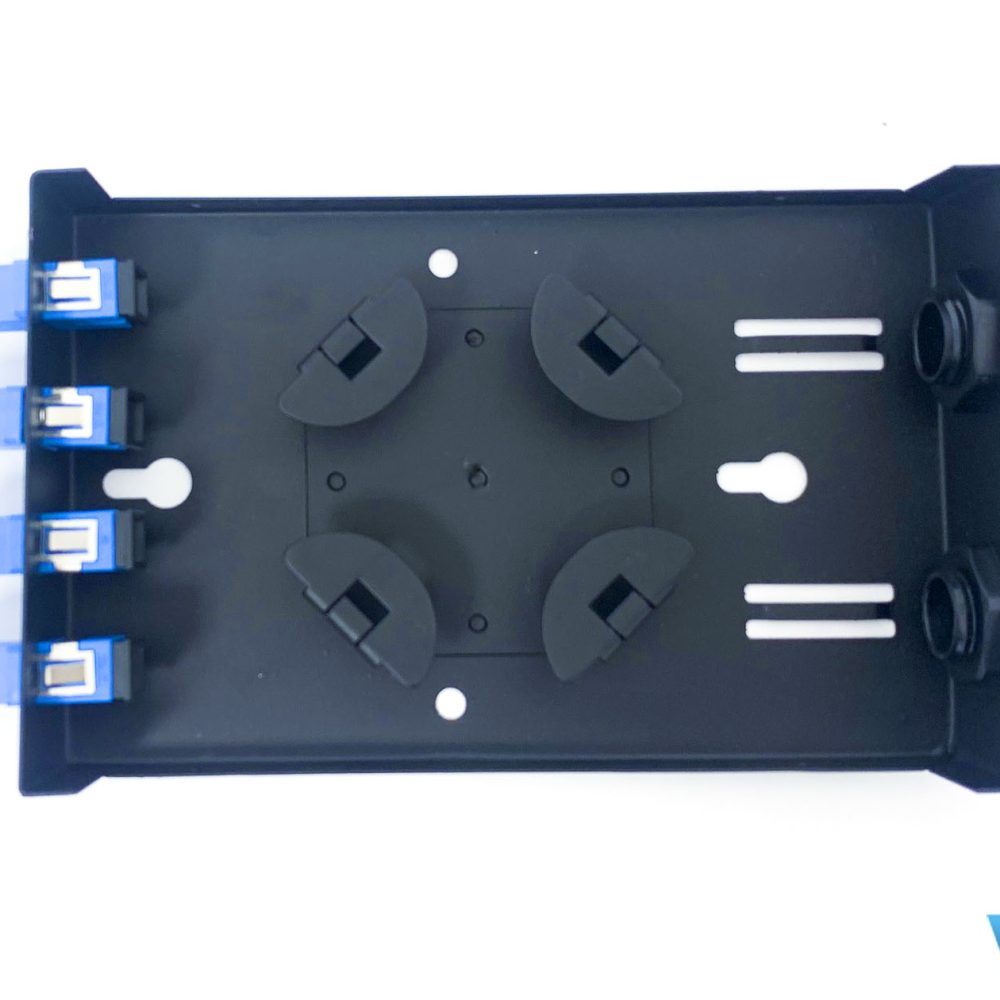 hộp phối quang ODF 4FO treo tường trong nhà (7)