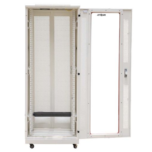 Không gian bên trong tủ rack 32U Maxtel