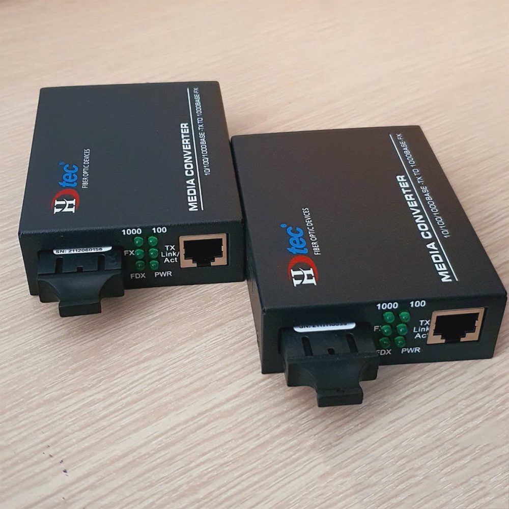 Bộ chuyển đổi Ethernet 2 sợi quang và 1 cổng RJ45 100Mbps1G HDtec (2)