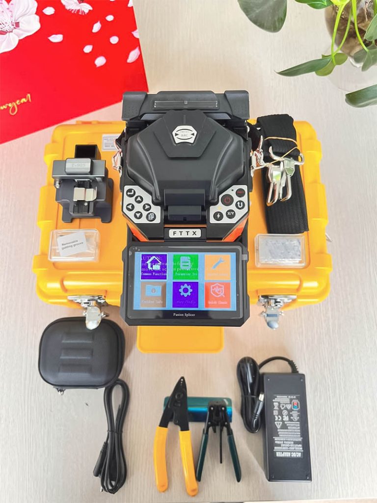 T-V6S-MAX
