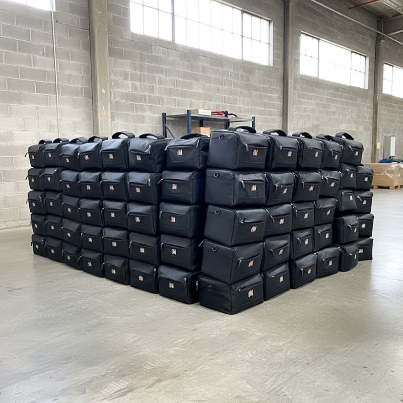 Các Bộ dụng cụ thi công cáp quang ANCOMTECK ACT-TK07 được đặt trong nhà kho Các Bộ dụng cụ thi công cáp quang ANCOMTECK ACT-TK07 được đặt trong nhà kho