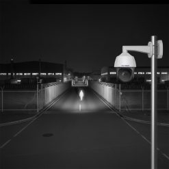 Camera hồng ngoại HUVIRON HU-NZ2325_I15E quan sát ban đêm cho hình ảnh sắc nét